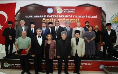 Toroslar’ın tek Çerkes köyü olan Sadiye Mahallesi ’Yılın örnek köyü’ seçildi